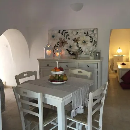 Chateaux Des Trulli San Michele Salentino Buitenkant foto